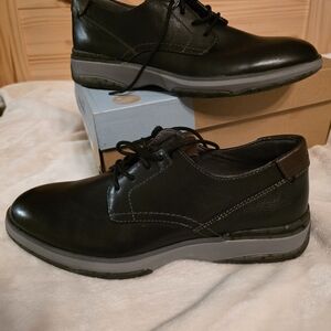 Elegant Black Leather Derby Shoes